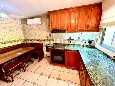 Venta Casa 5 Ambientes Haedo Cochera Patio