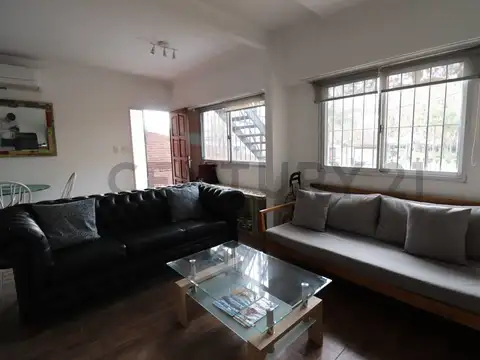 Oportunidad PH planta baja en Casco Histórico de Tigre , 3 ambientes con espacio exterior y cochera