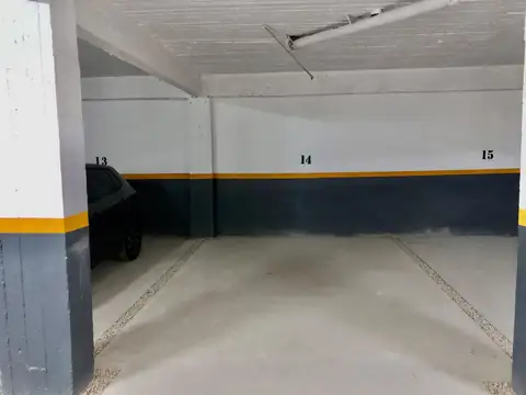 VENTA COCHERA CUBIERTA EN PB A ESTRENAR