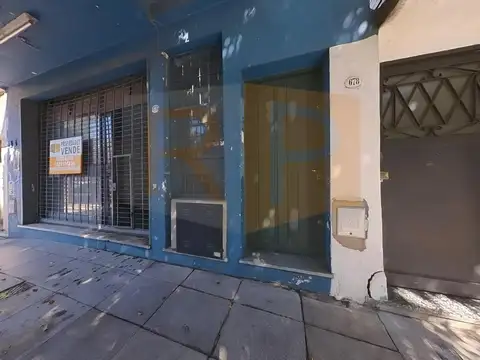 LOCAL CON 2 PH EN FLORES