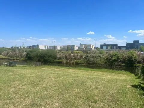 Terreno en Venta de 870,0 m2