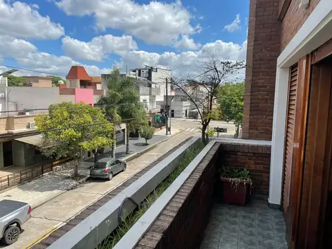 Casa en Venta en Barrio Naón, USD 720.000