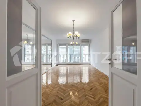 Departamento en Venta de 5 ambientes en Belgrano con cochera y baulera