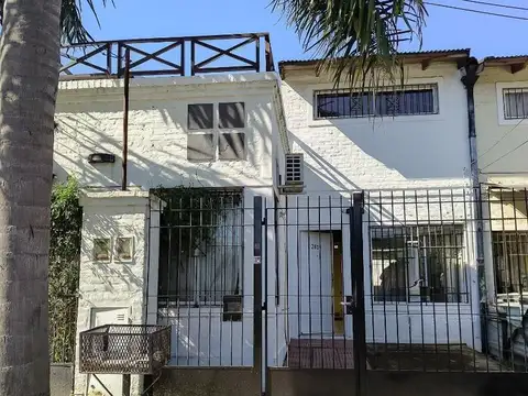 Departamento en Alquiler en Ituzaingo Sur, $ 700.000