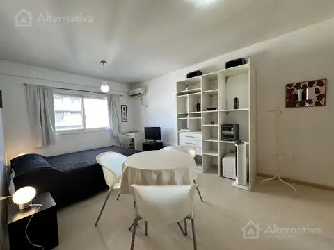 Estado de Palestina  al 1100 entre Av. Cordoba y J. A Cabrera.