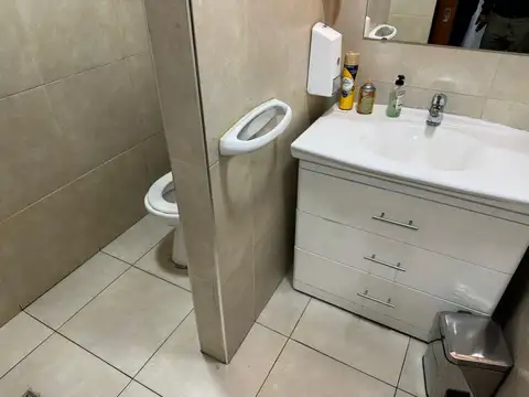 Galpon en Venta en Castelar, USD 750.000