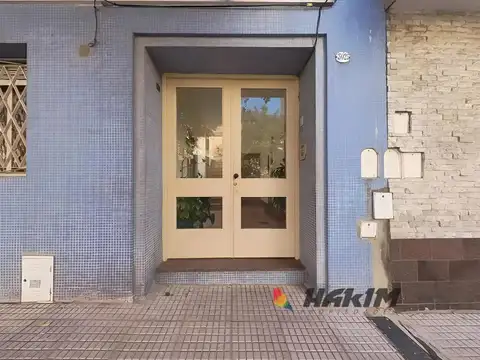 Las Provincias  3000 entre Argerich y Helguera