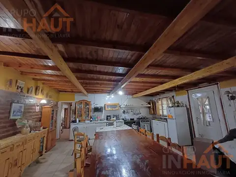 Casa 6 ambientes con 3 baños