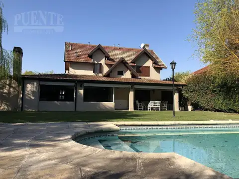 Echeverria del Lago con Hermoso Parque