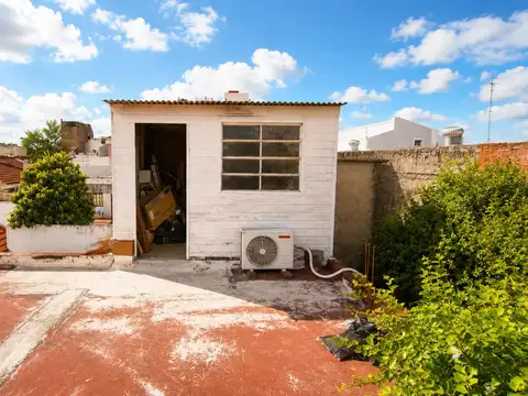 Depto Tipo Casa en Venta 40 años