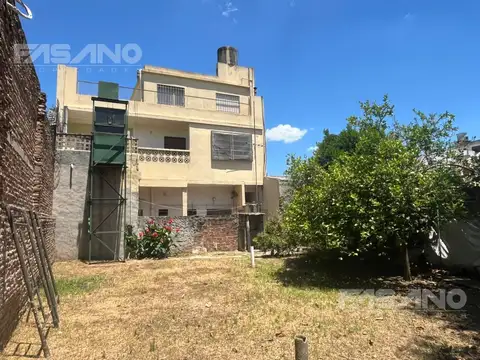 BLOCK | 2 LOCALES + 2 PH C/ FDO LIBRE | JOSE LEON SUAREZ