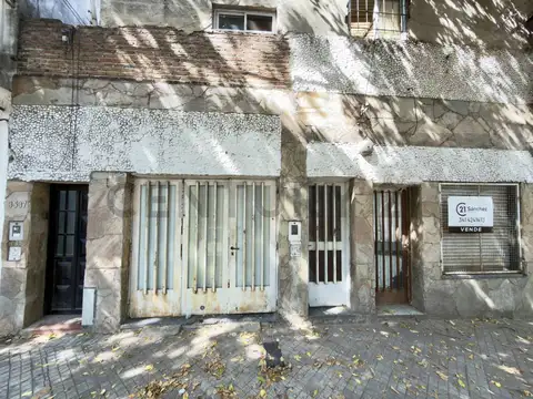 Venta de Casa 3 dormitorios - dos plantas - Zona Sur