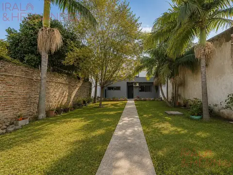 Venta Casa En Lote Propio Parque y Cochera - San Martín