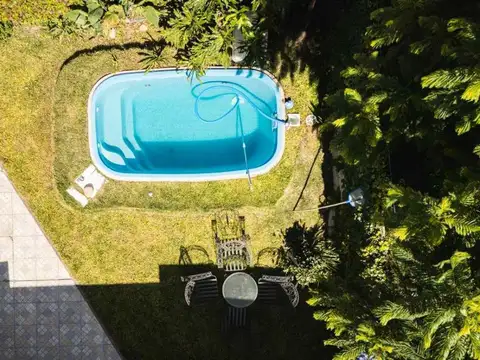 Depto Tipo Casa en Venta con 1 cocheras