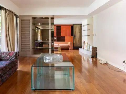 Departamento en Venta con 2 cocheras
