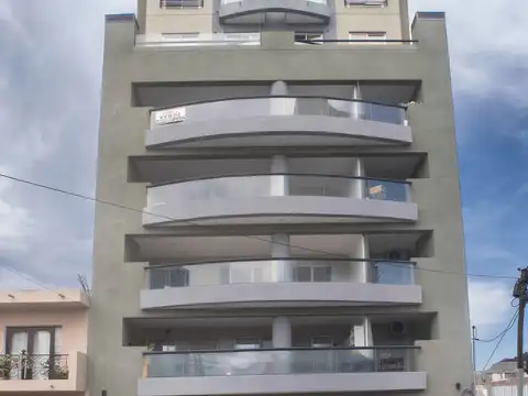 Departamento 2 dorm. en venta c/ cochera en el centro de Salta Capital