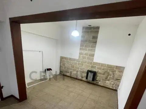 Casa en Alquiler en Lomas De Zamora, $ 850.000