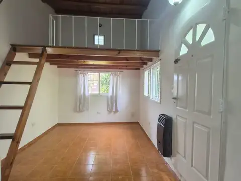 Departamento en Alquiler en Caseros, $ 360.000