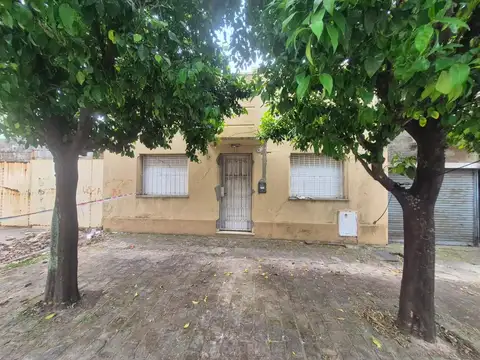 PH en venta en Centro a Refaccionar (Campana)