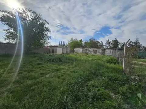 Casa 2 ambientes con 1 baño