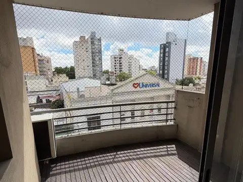 EXCELENTE DEPARTAMENTO 3 AMB AL FRENTE