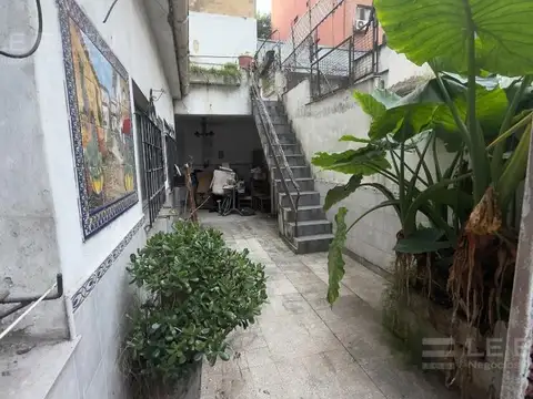 Venta casa en Palermo de 4 ambientes con terraza a refaccionar