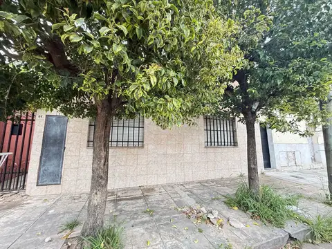 Venta de PH de 2 ambientes con Patio en Ciudad Madero