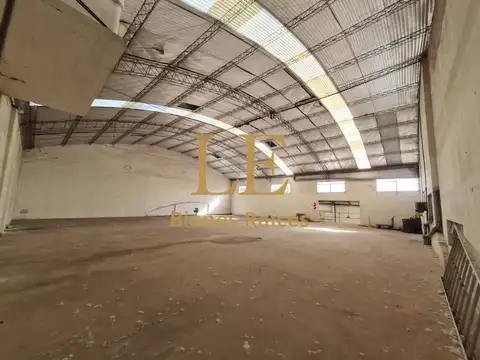 Los Troperos 2400