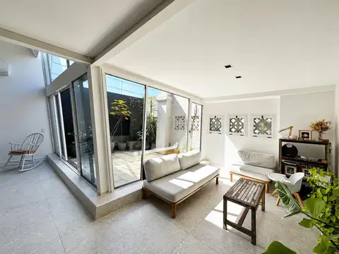 Venta de Departamento 3 ambientes con Patio y Terraza Propia en Caballito