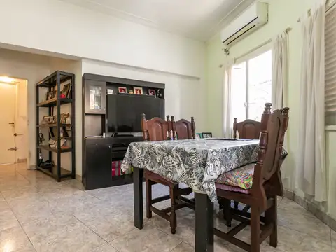 Depto Tipo Casa en Venta en Villa Ortuzar, USD 190.000