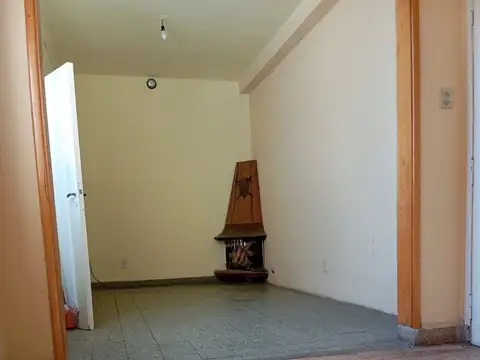 Depto Tipo Casa en Venta 58 años
