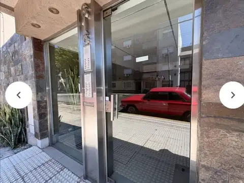COCHERA EN ALQUILER DESCUBIERTA CENTRO DE LOMAS