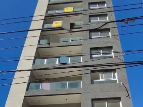 BARBARO VENDE DEPARTAMENTO 3 AMB. CON COCHERA