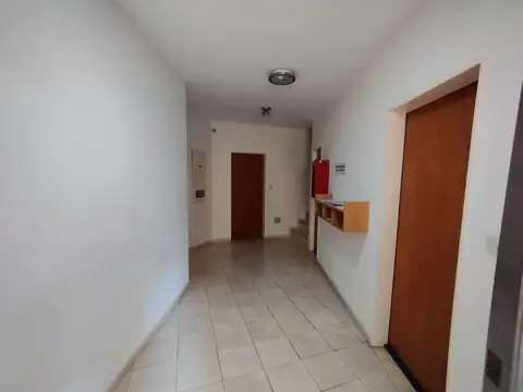 VENTA MONOAMBIENTE INMEJORABLE UBICACIÓN