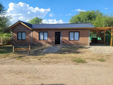 VENTA CASA MERLO CARPINTERIA SAN LUIS