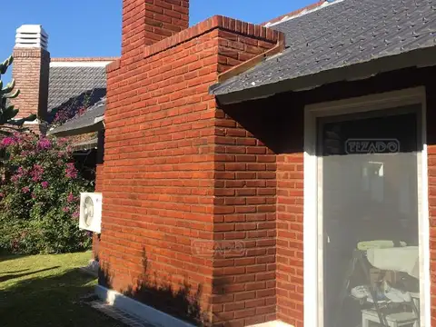 Casa 4 ambientes con 4 baños