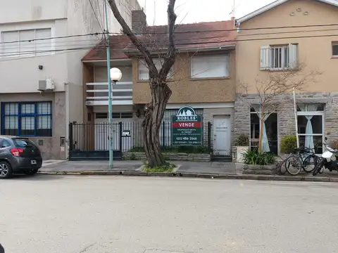 PH en dos plantas, ubicado en excelente entorno de Güemes.