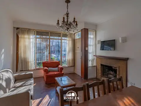 Local en Venta en Zona Guemes, USD 240.000