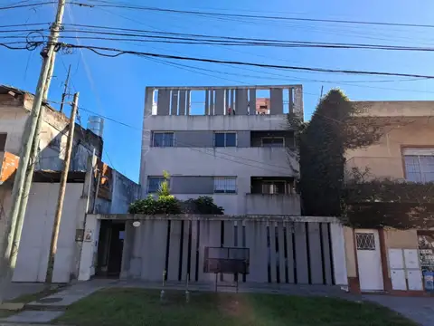 Arozarena 200, Piso 2