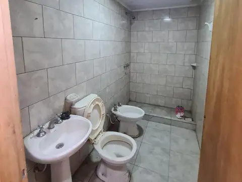 Galpon en Venta 10  mts Frente