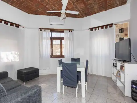 Depto Tipo Casa en Venta de 3 dormitorios