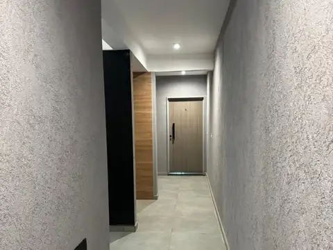 José Pedro Varela 5000, Piso 2