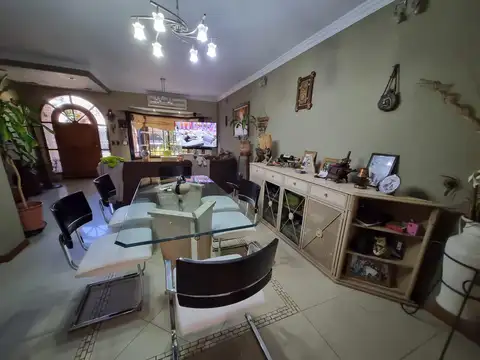 Casa en Venta en Mataderos, USD 620.000