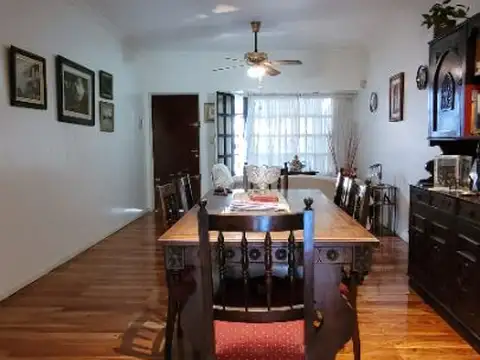 Dúplex 4 Ambientes Cocina-Comedor 2 Baños Patio Parrilla Cochera  Sin Expensas 