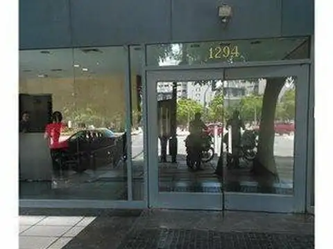 Oficina en Alquiler 35 años