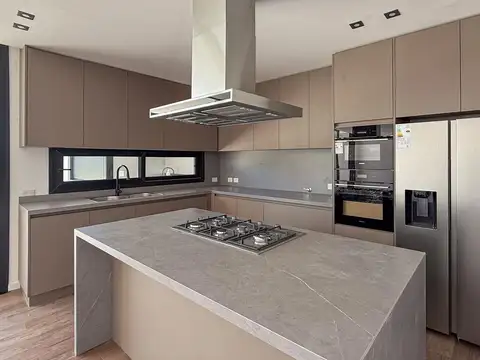 Casa en Venta en Nordelta Carpinchos, USD 720.000