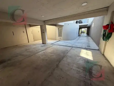 VENTA DE 3  COCHERAS