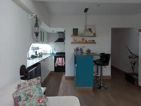 Depto Tipo Casa 2 ambientes con 1 baño