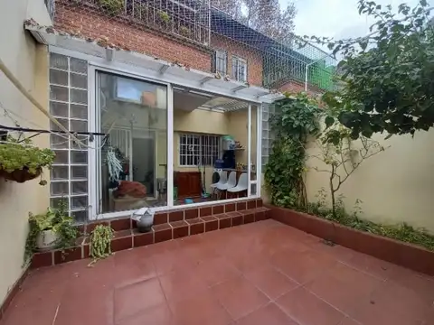JOSE PEDRO VARELA 3600, VENTA PH DE DOS AMBIENTES