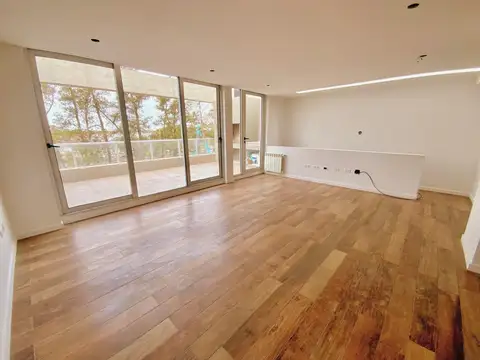 Alvarez Thomas 2750